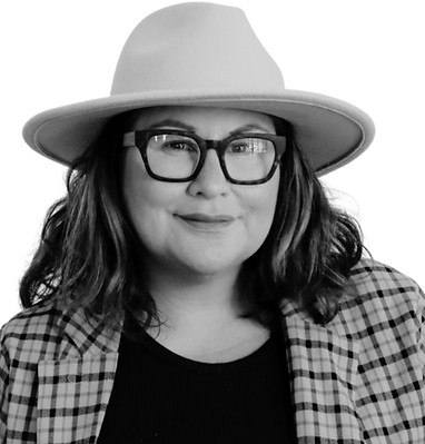 Ngarie headshot_edited.jpg